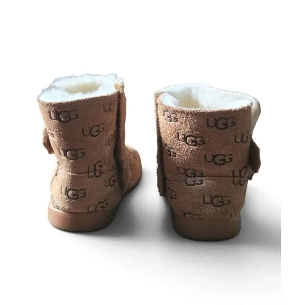 UGG Keelan Embossed Logo Toddler Boots Chestnut Suede Sheepskin Size 8